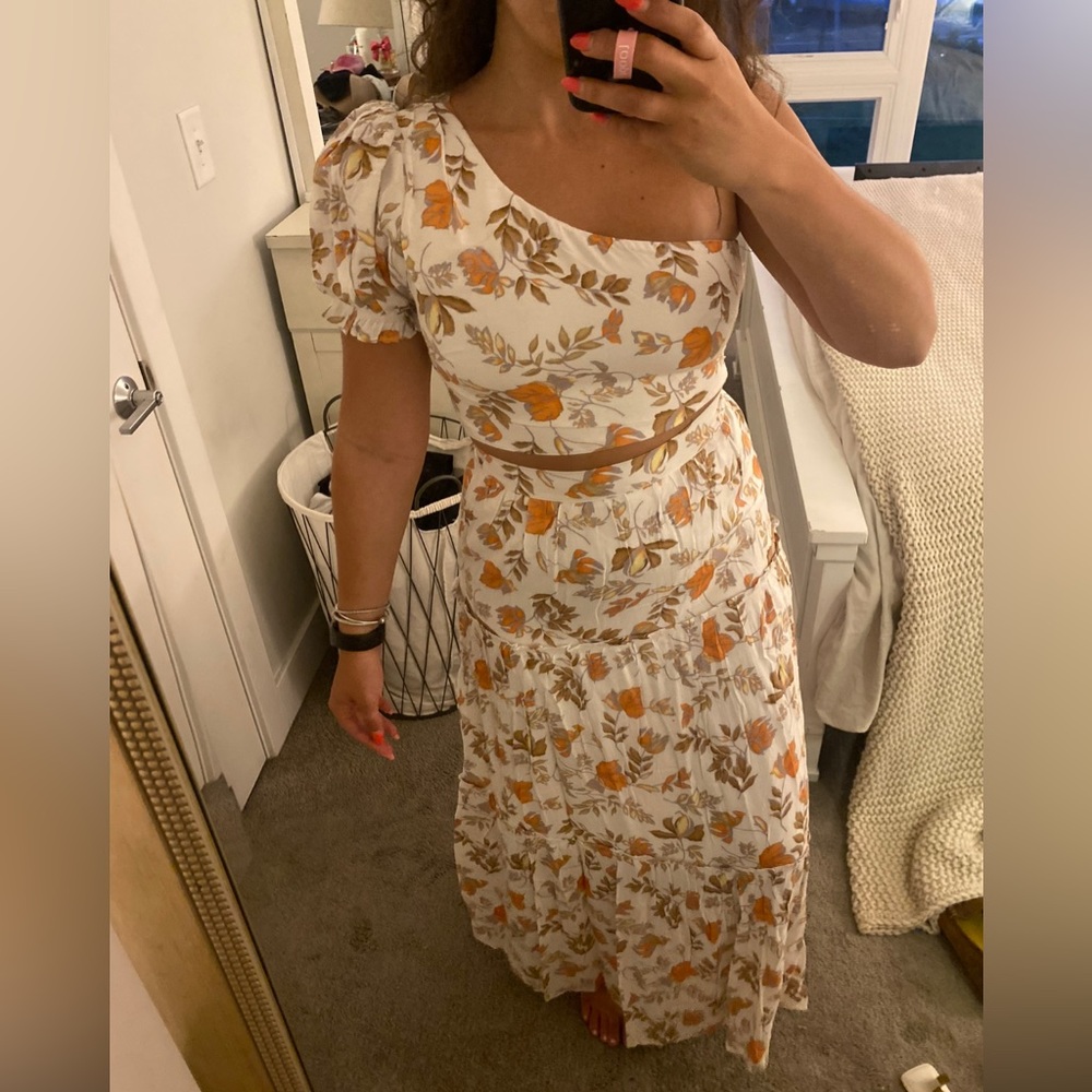 Two Piece Set